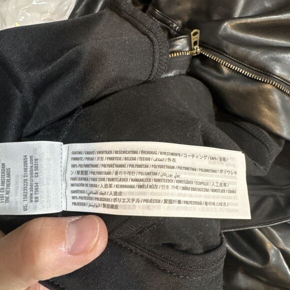 Abercrombie & Fitch Straight Ultra High Rise Vegan Leather Pants Sz 31/12 VTG - Picture 8 of 13